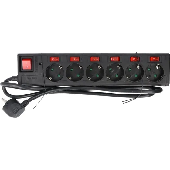 Goobay Steckdosenleiste 6-fach schaltbar mit Überspannungsschutz, schwarz, 1,5 m