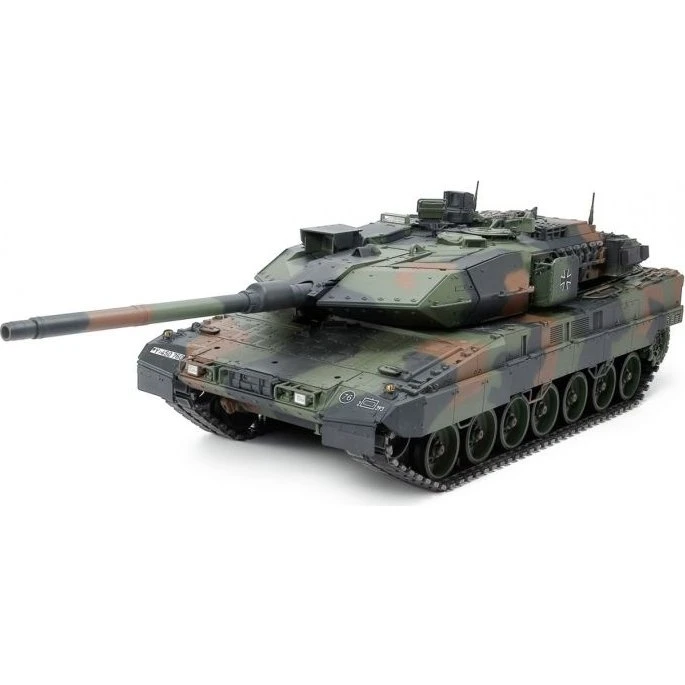 Tamiya Leopard 2A7V RC Full Option Kit 1:16